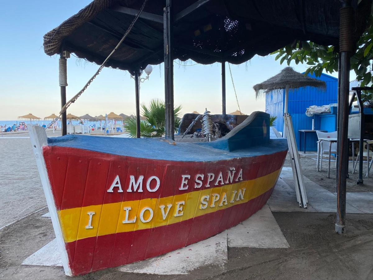 Costa Del Sol Seaside Studio - 5 Mins From Beach Fuengirola Bagian luar foto