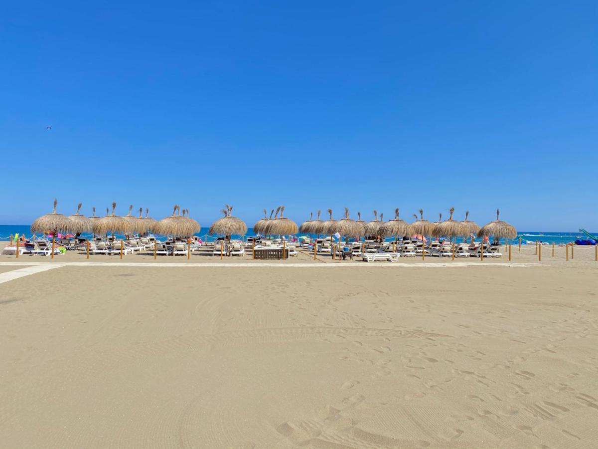 Costa Del Sol Seaside Studio - 5 Mins From Beach Fuengirola Bagian luar foto