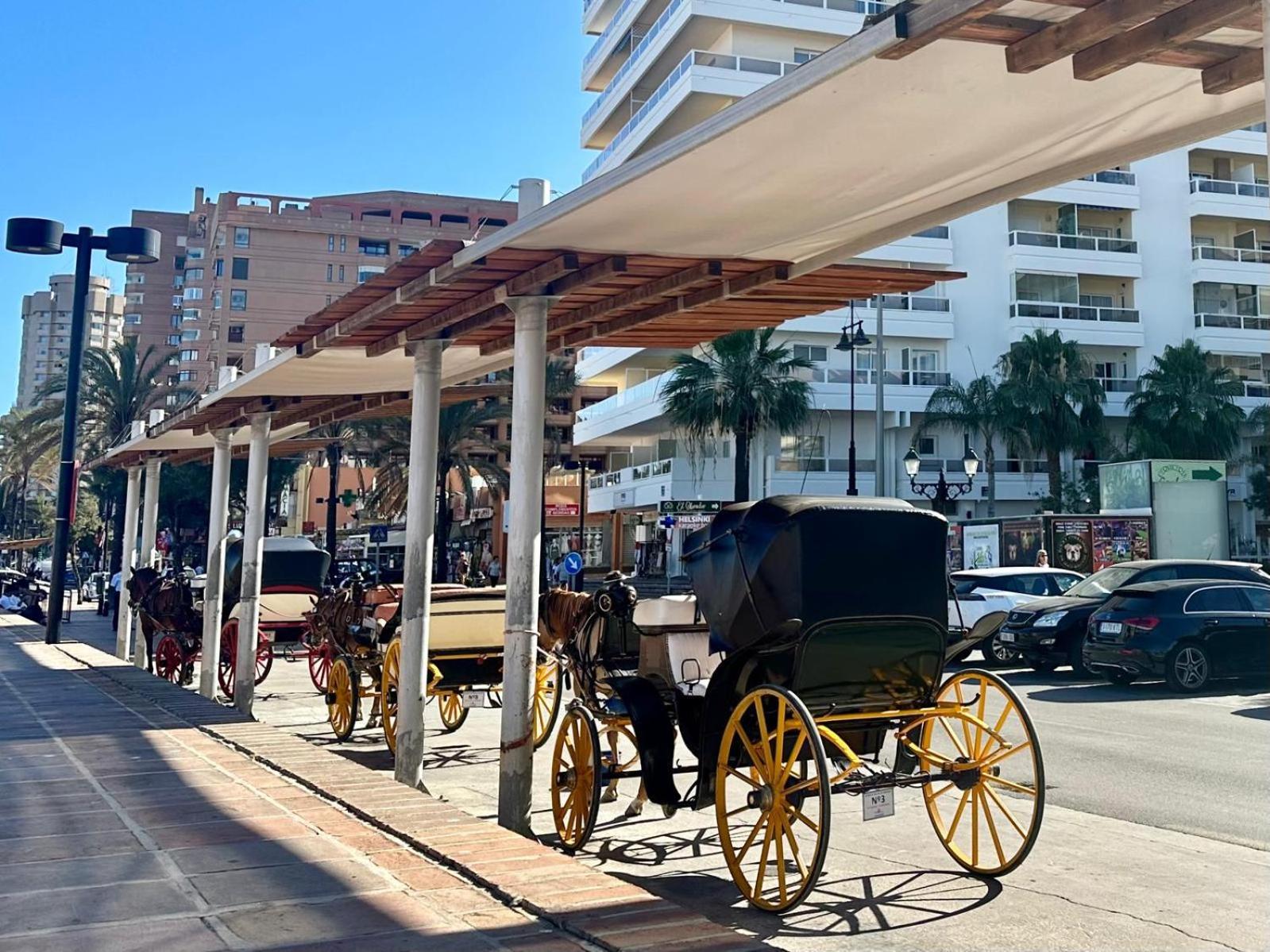 Costa Del Sol Seaside Studio - 5 Mins From Beach Fuengirola Bagian luar foto