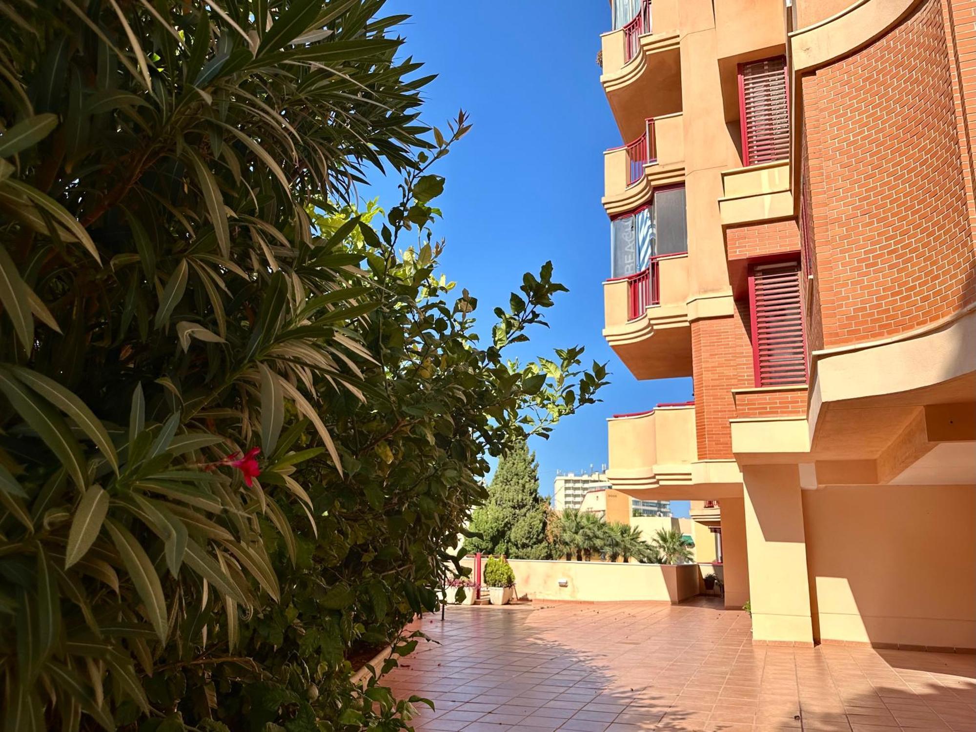 Costa Del Sol Seaside Studio - 5 Mins From Beach Fuengirola Bagian luar foto