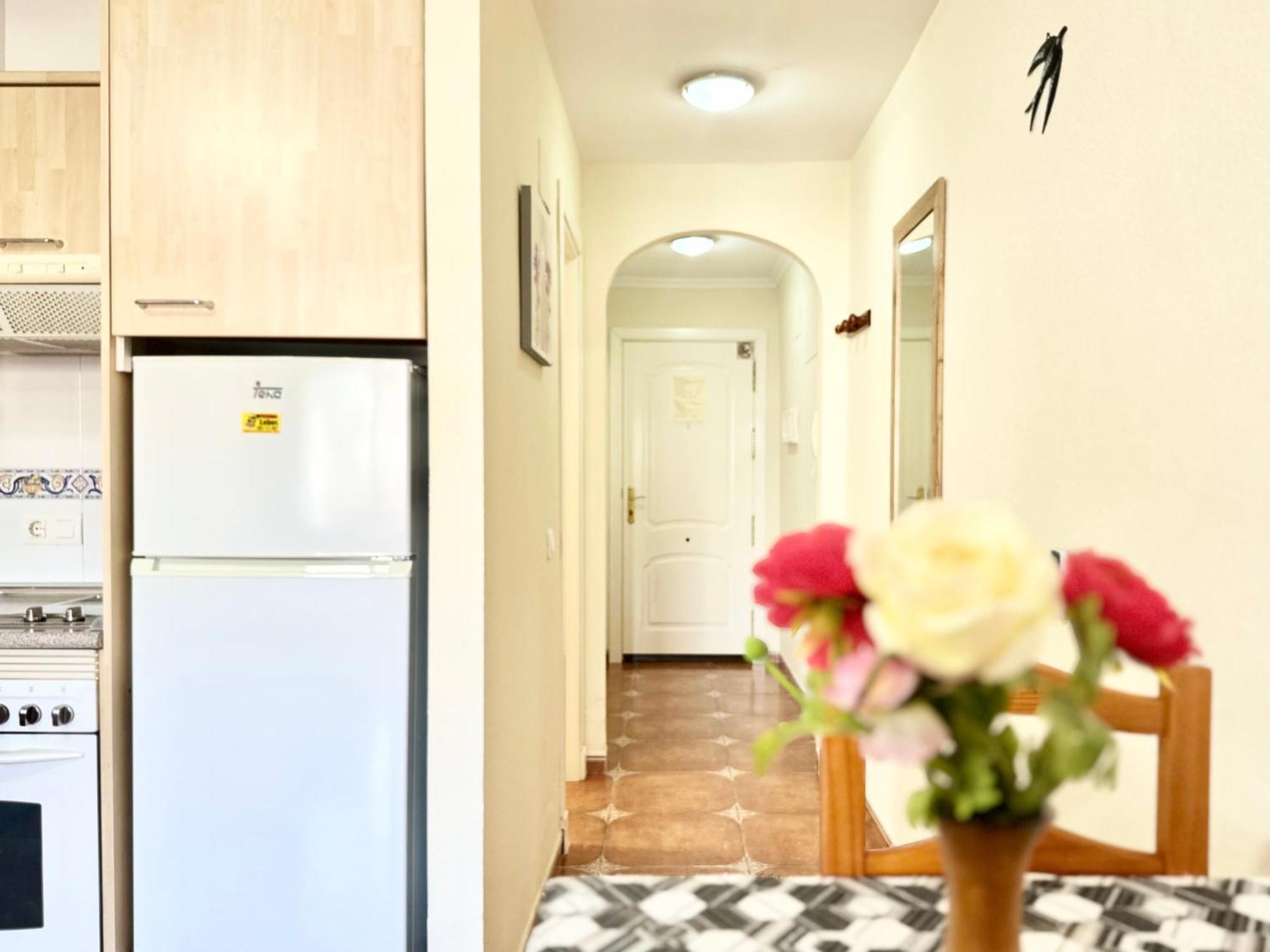 Costa Del Sol Seaside Studio - 5 Mins From Beach Fuengirola Bagian luar foto