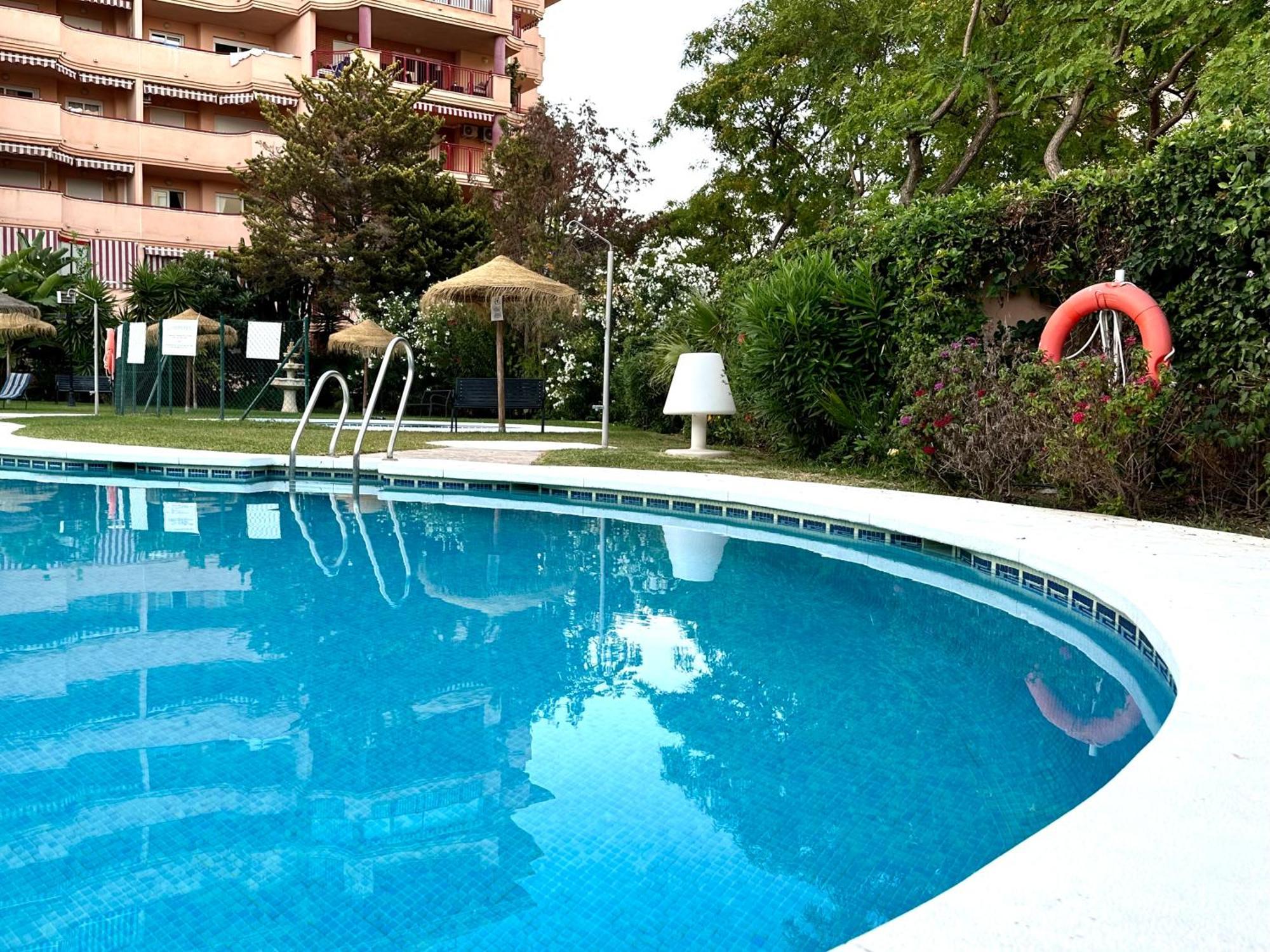 Costa Del Sol Seaside Studio - 5 Mins From Beach Fuengirola Bagian luar foto
